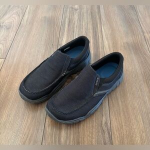 Crocs Men’s Swiftwater Casual
Slip On Size 13